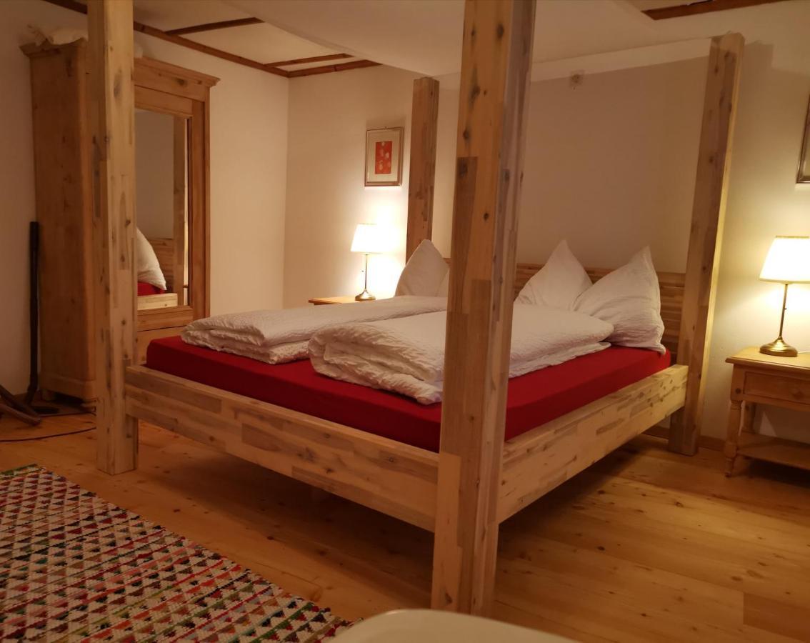 Chasa Sassalba Panzió Lu Kültér fotó